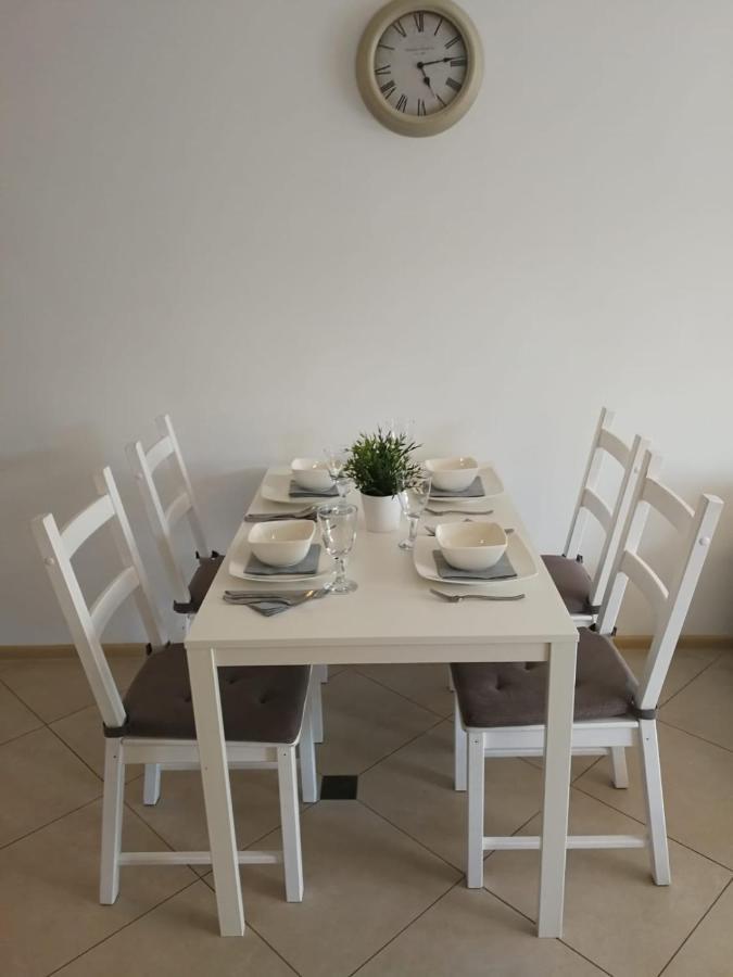 Apartament Zeta Park Centrum อุสทรอน ภายนอก รูปภาพ